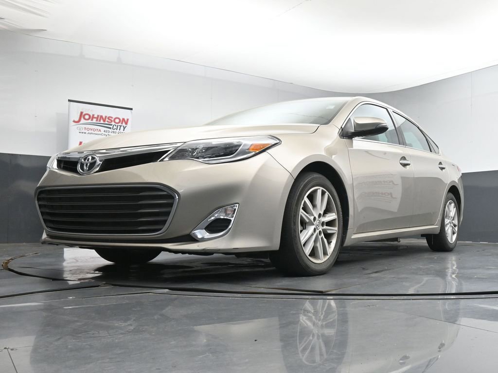 Used 2015 Toyota Avalon XLE Premium w/ Preferred Accessory Package image 20
