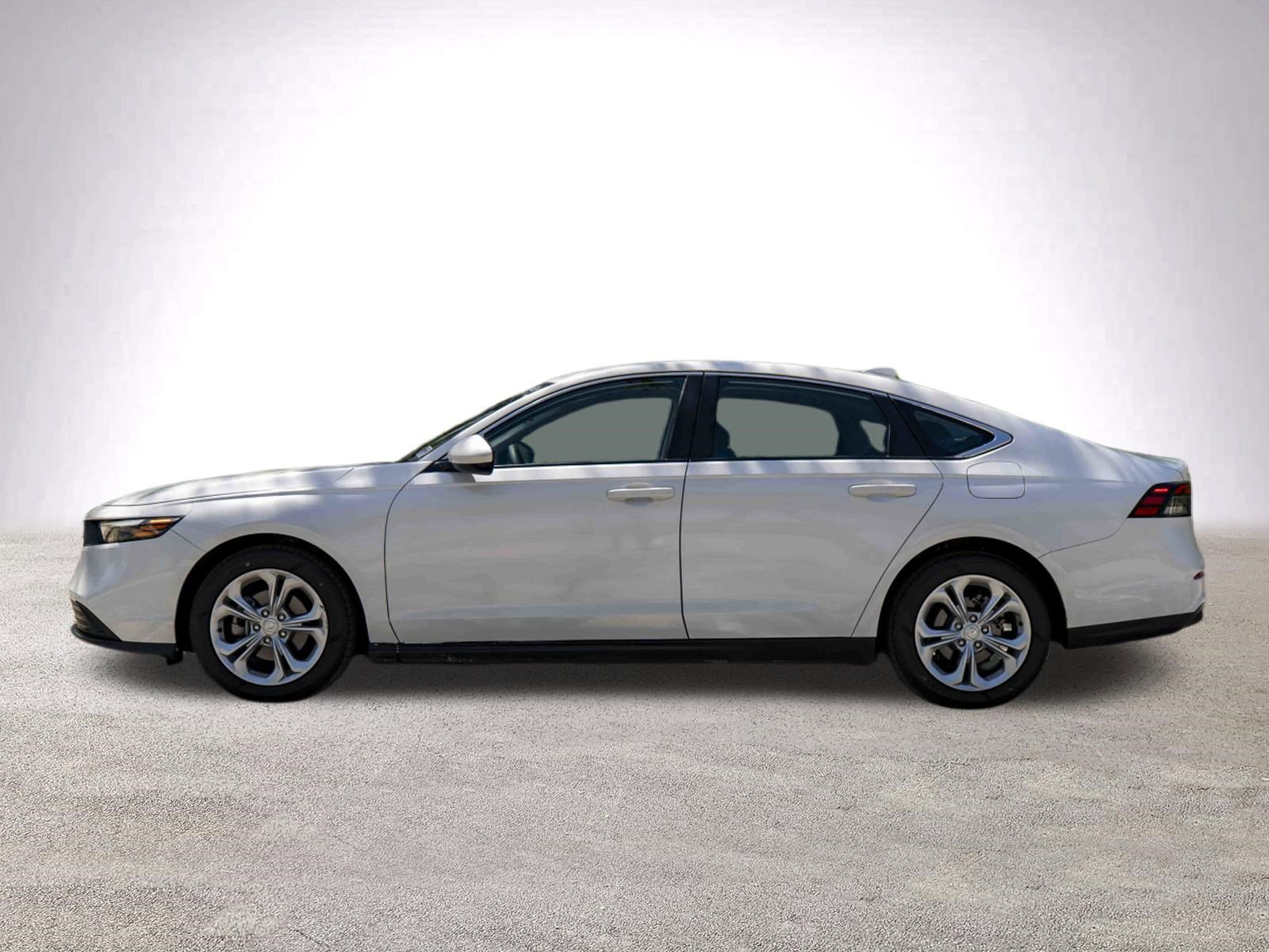 Certified 2023 Honda Accord LX image 6