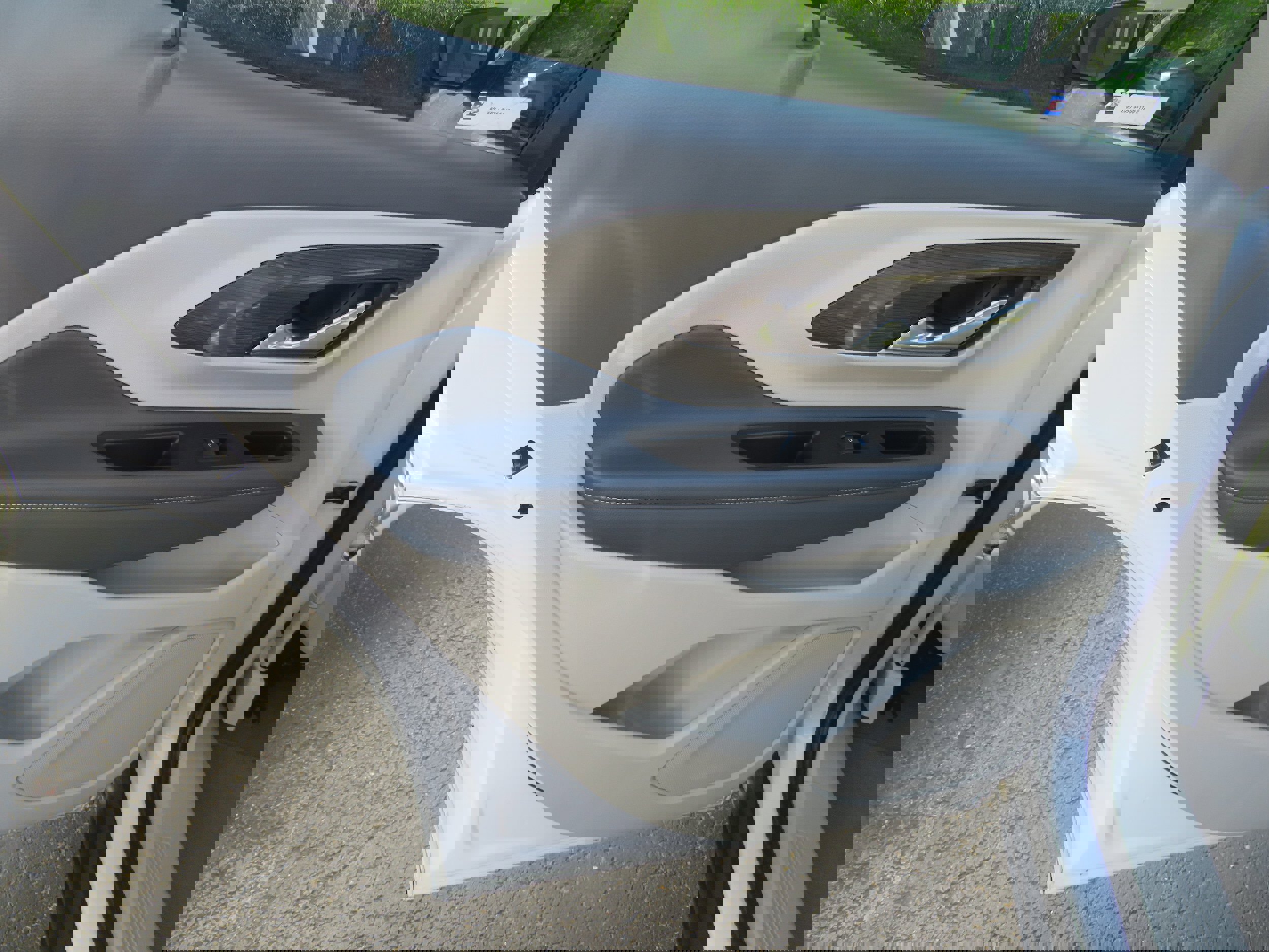 Used 2022 GMC Terrain Denali w/ Denali Premium Package image 11