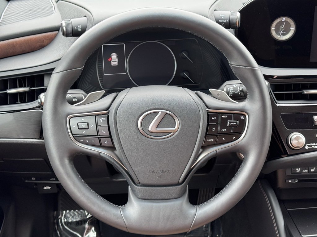 Used 2022 Lexus ES 350 w/ Premium Package image 7