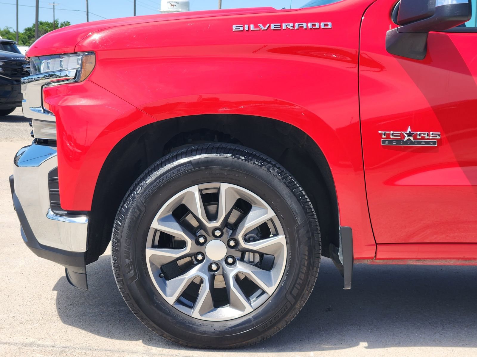 Used 2021 Chevrolet Silverado 1500 LT RWD image 9