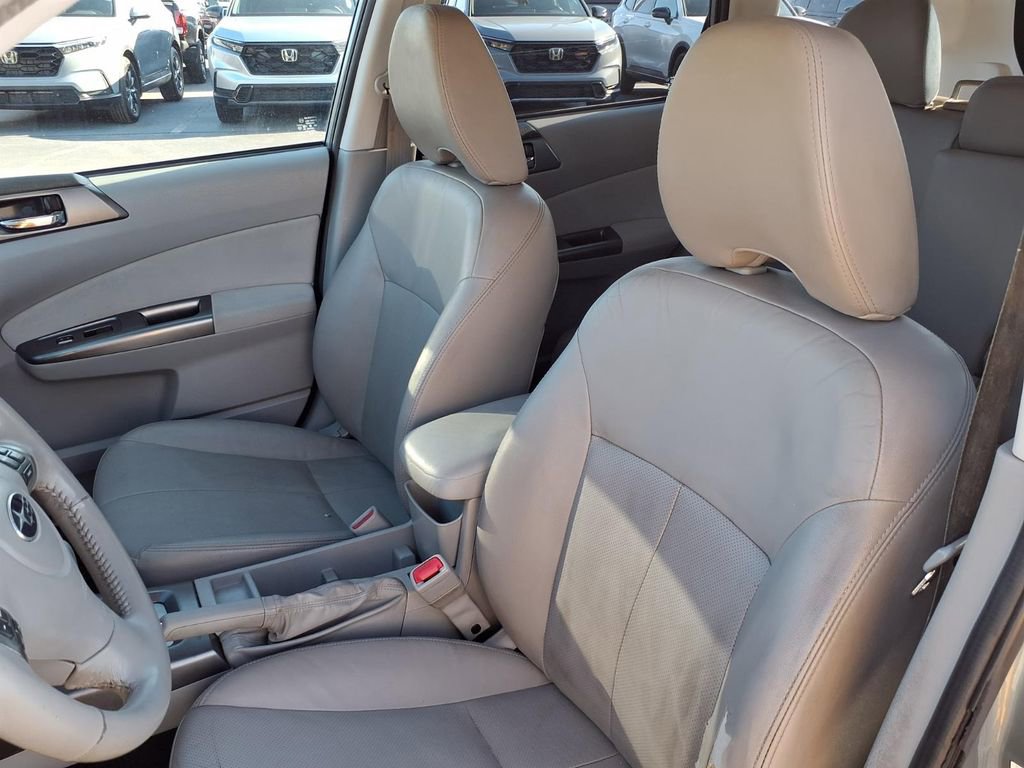 Used 2011 Subaru Forester 2.5XT Touring image 12