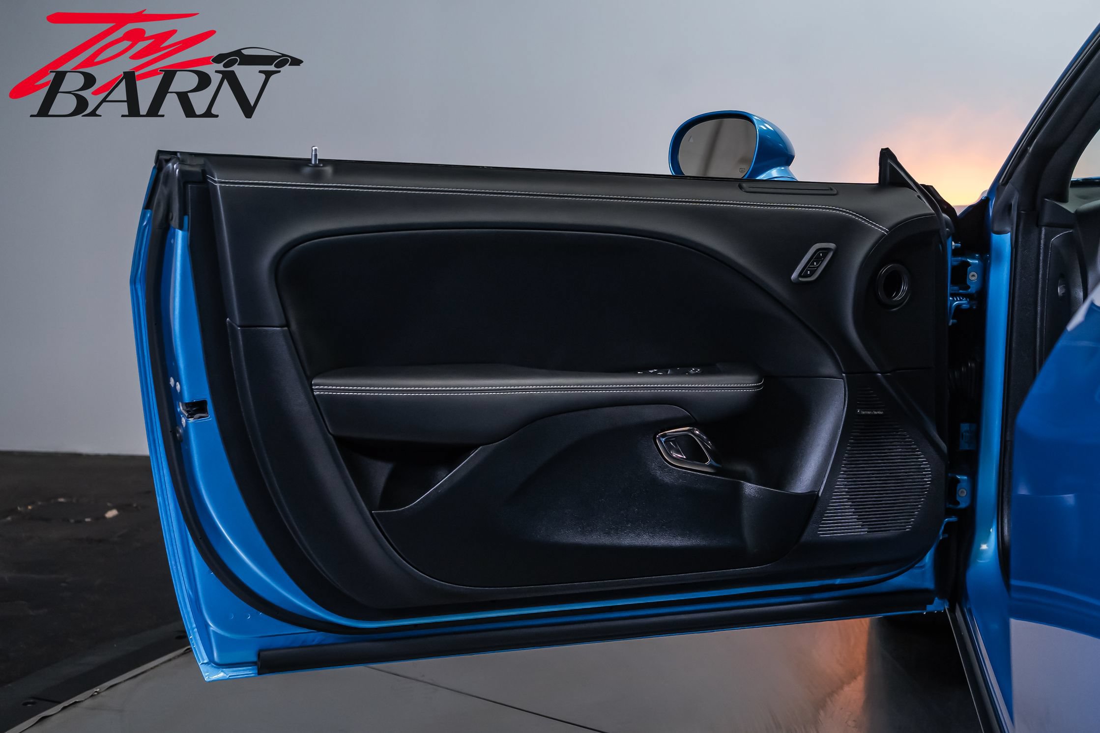 Used 2023 Dodge Challenger SRT Hellcat RWD image 19