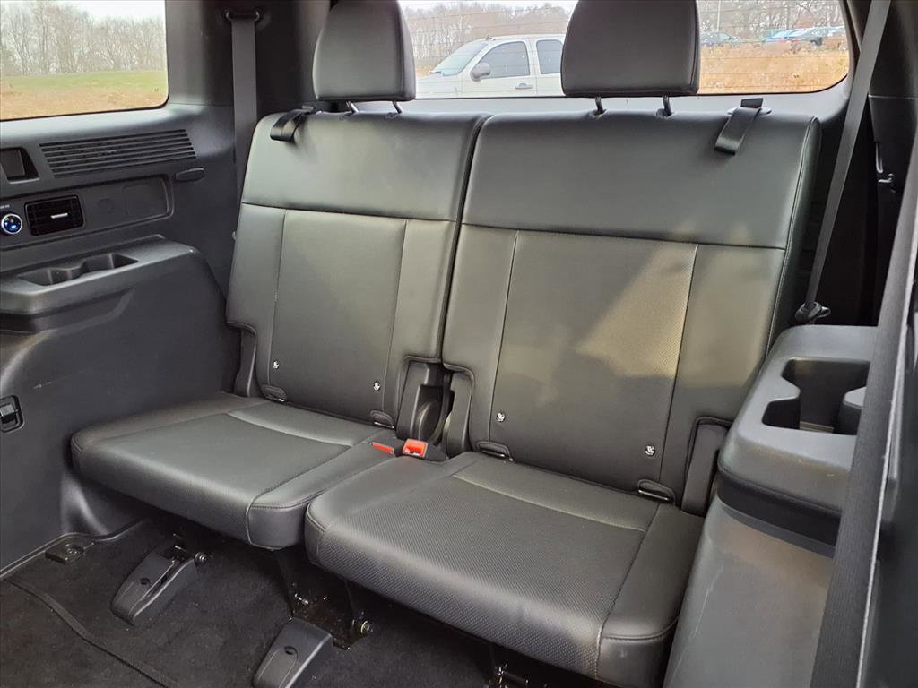 Used 2025 Hyundai Santa Fe SEL image 25