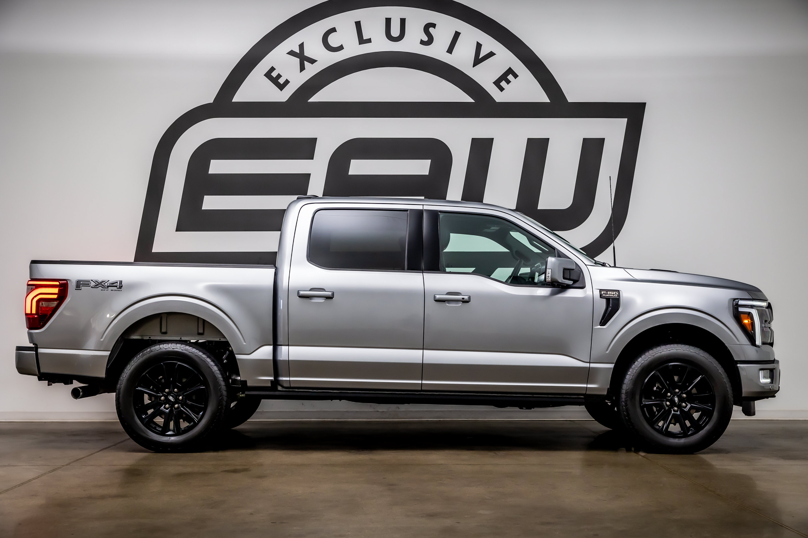 Used 2025 Ford F150 Platinum w/ Equipment Group 702A High AWD/4WD image 8