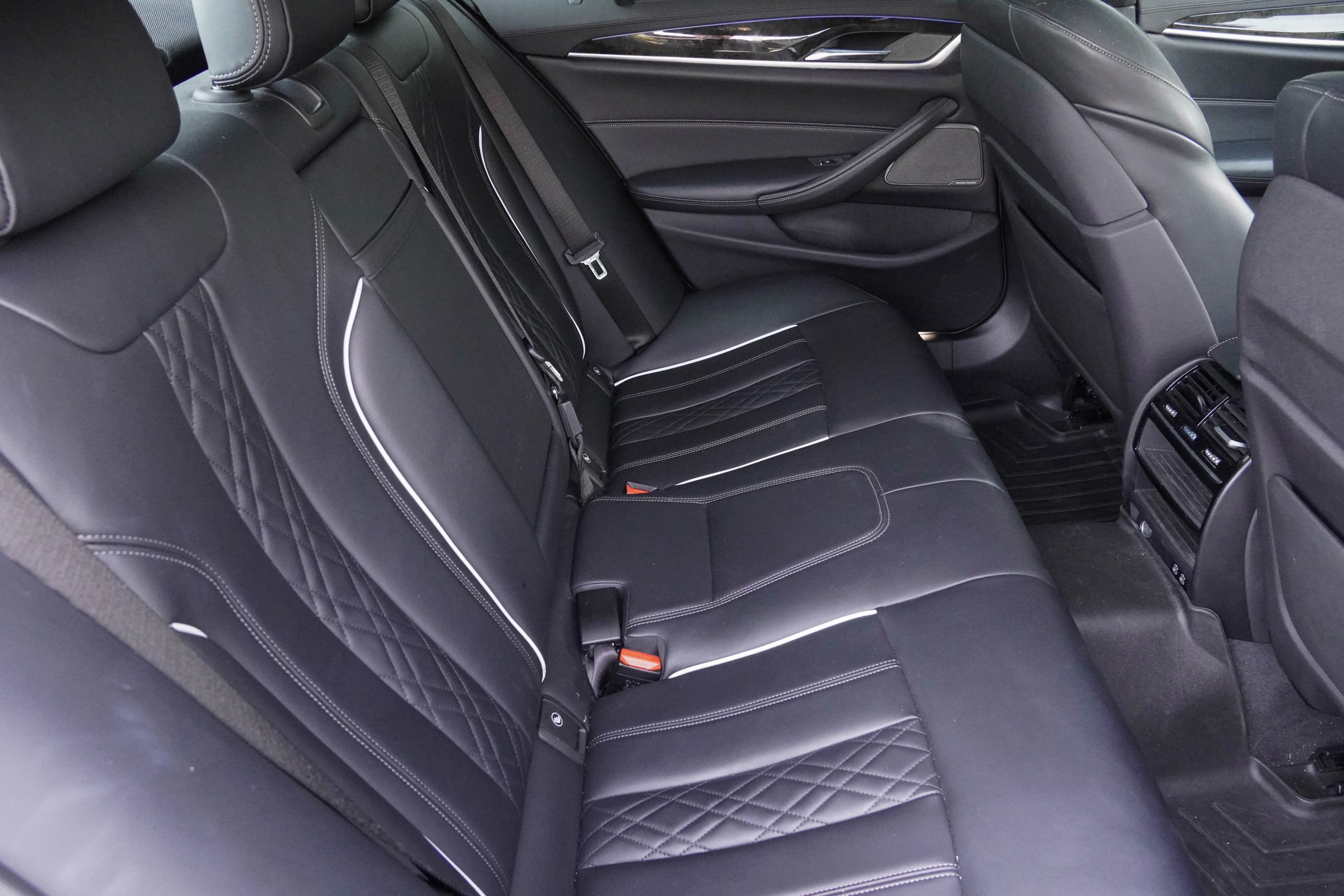 Used 2020 BMW M550i xDrive AWD/4WD image 37