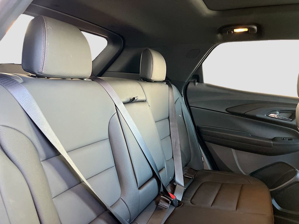 Used 2025 Chevrolet TrailBlazer RS w/ Convenience Package image 27