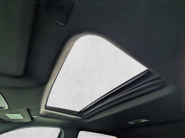 Used 2023 Chevrolet Silverado 1500 ZR2 w/ Technology Package image 15