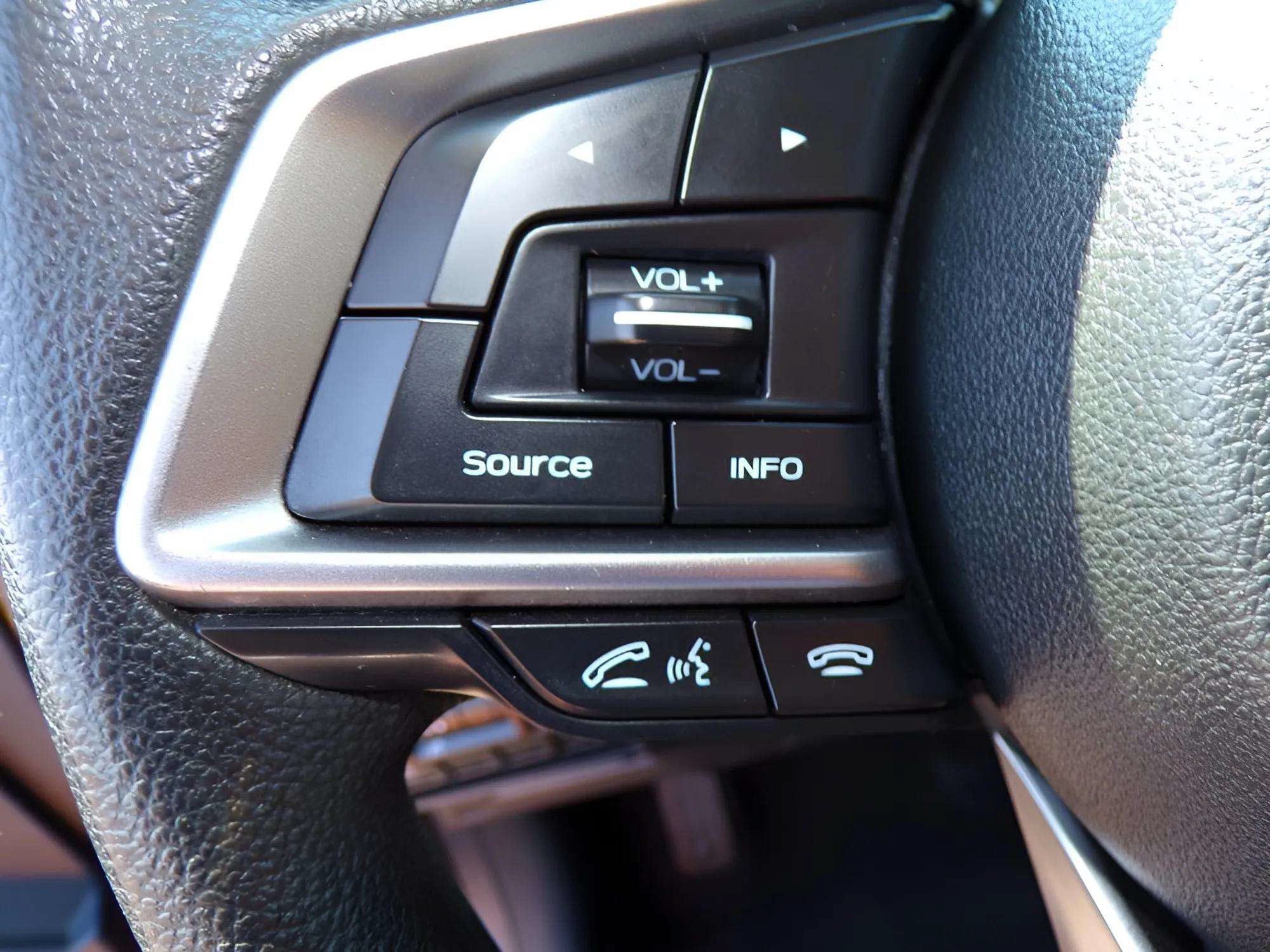 Used 2019 Subaru Impreza 2.0i Premium AWD/4WD image 18