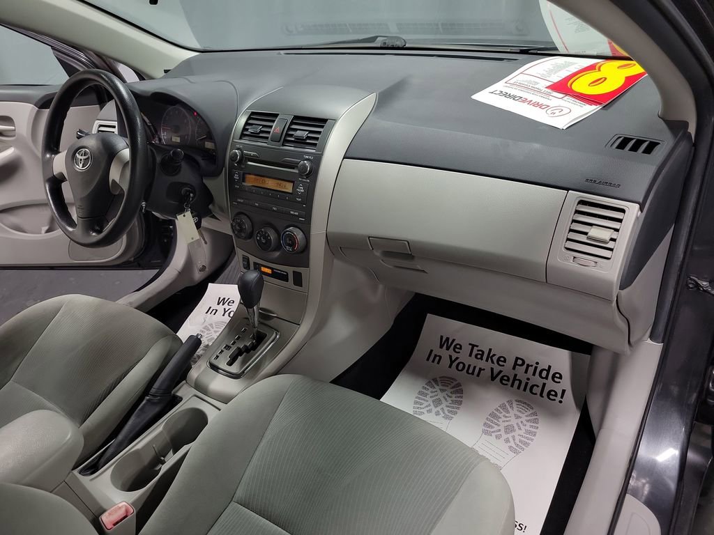 Used 2011 Toyota Corolla LE image 21