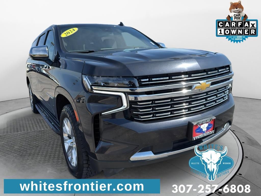 Used 2024 Chevrolet Suburban Premier AWD/4WD image 3