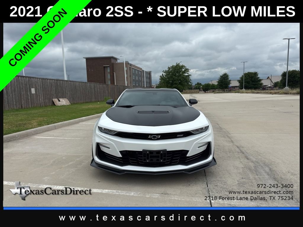 Used 2021 Chevrolet Camaro SS RWD image 2