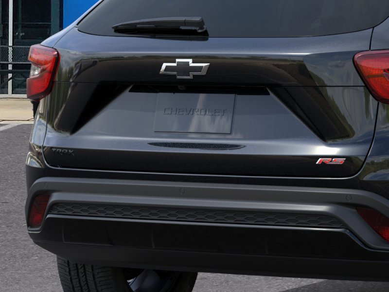 New 2026 Chevrolet Trax RS w/ Sunroof Package FWD image 38