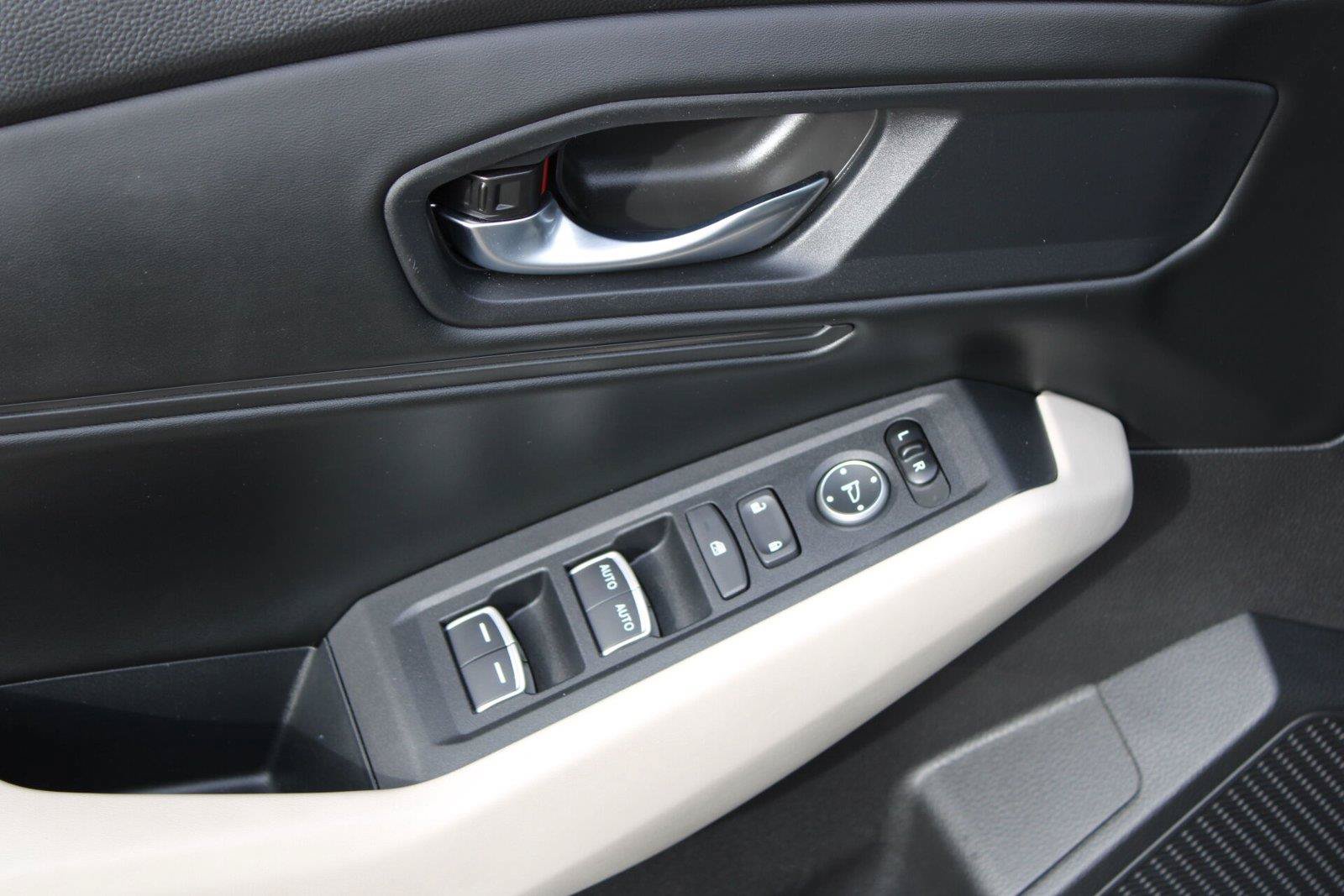 Used 2024 Honda Accord EX image 21