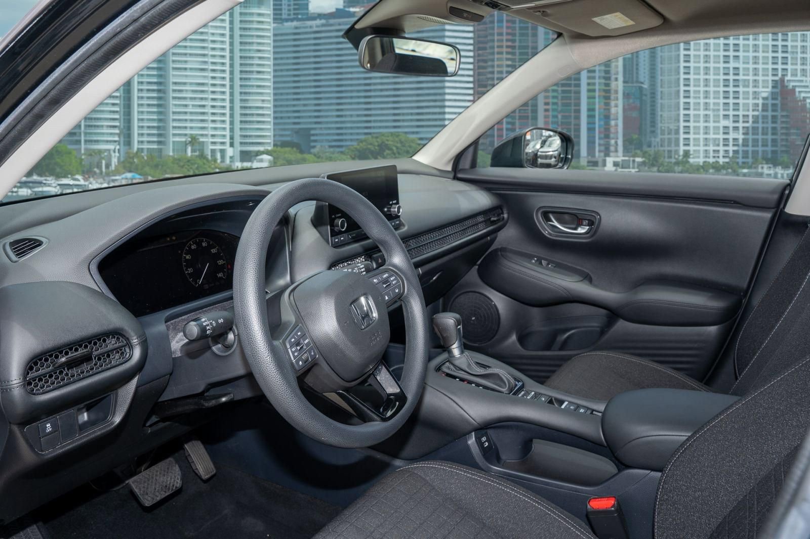 Certified 2024 Honda HR-V LX image 15