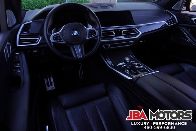 Used 2021 BMW X5 M50i w/ Executive Package image 94