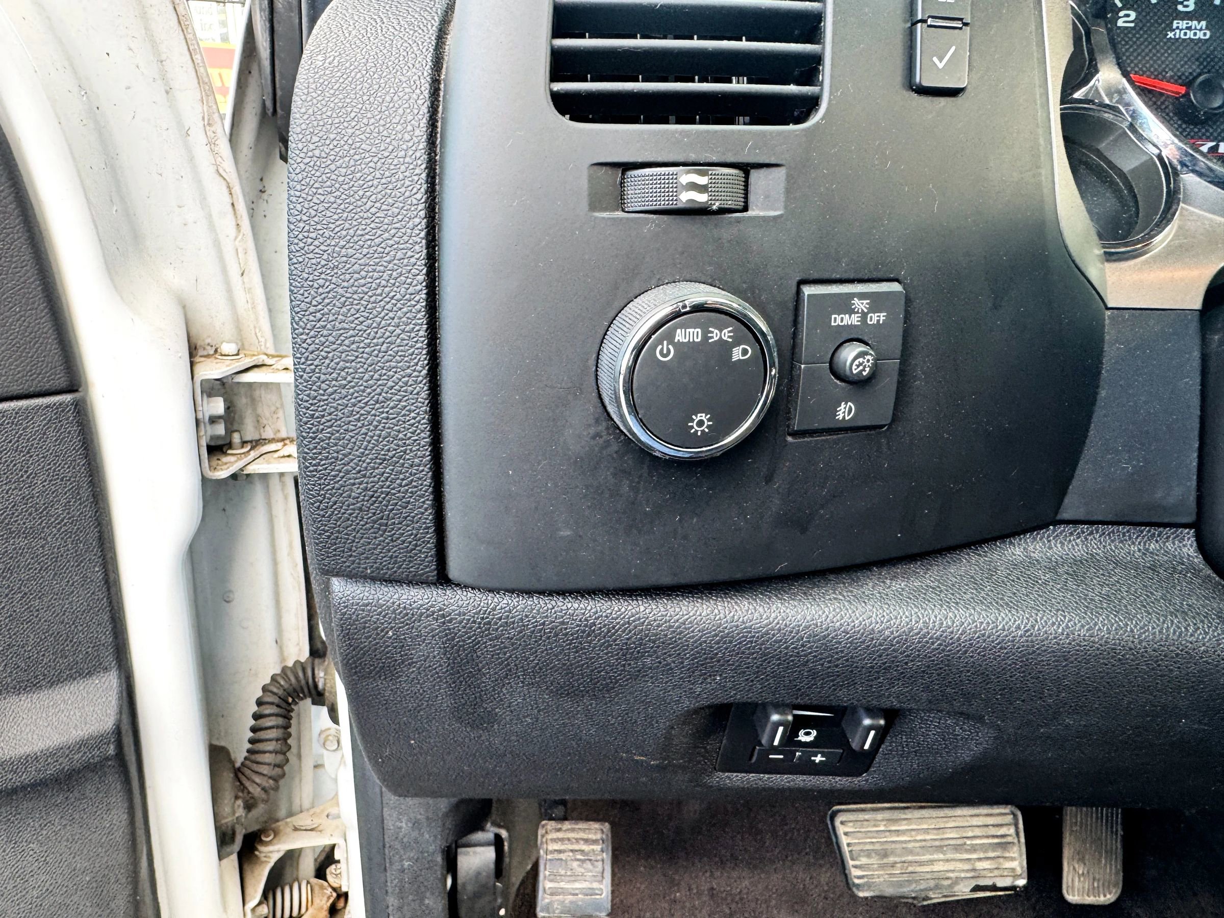 Used 2013 Chevrolet Silverado 1500 LT w/ All-Star Edition image 13