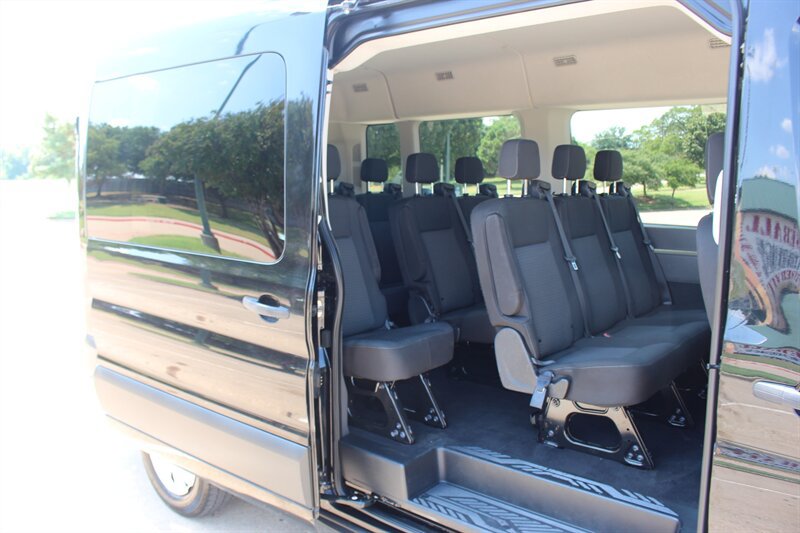 Used 2023 Ford Transit 350 XLT RWD image 15
