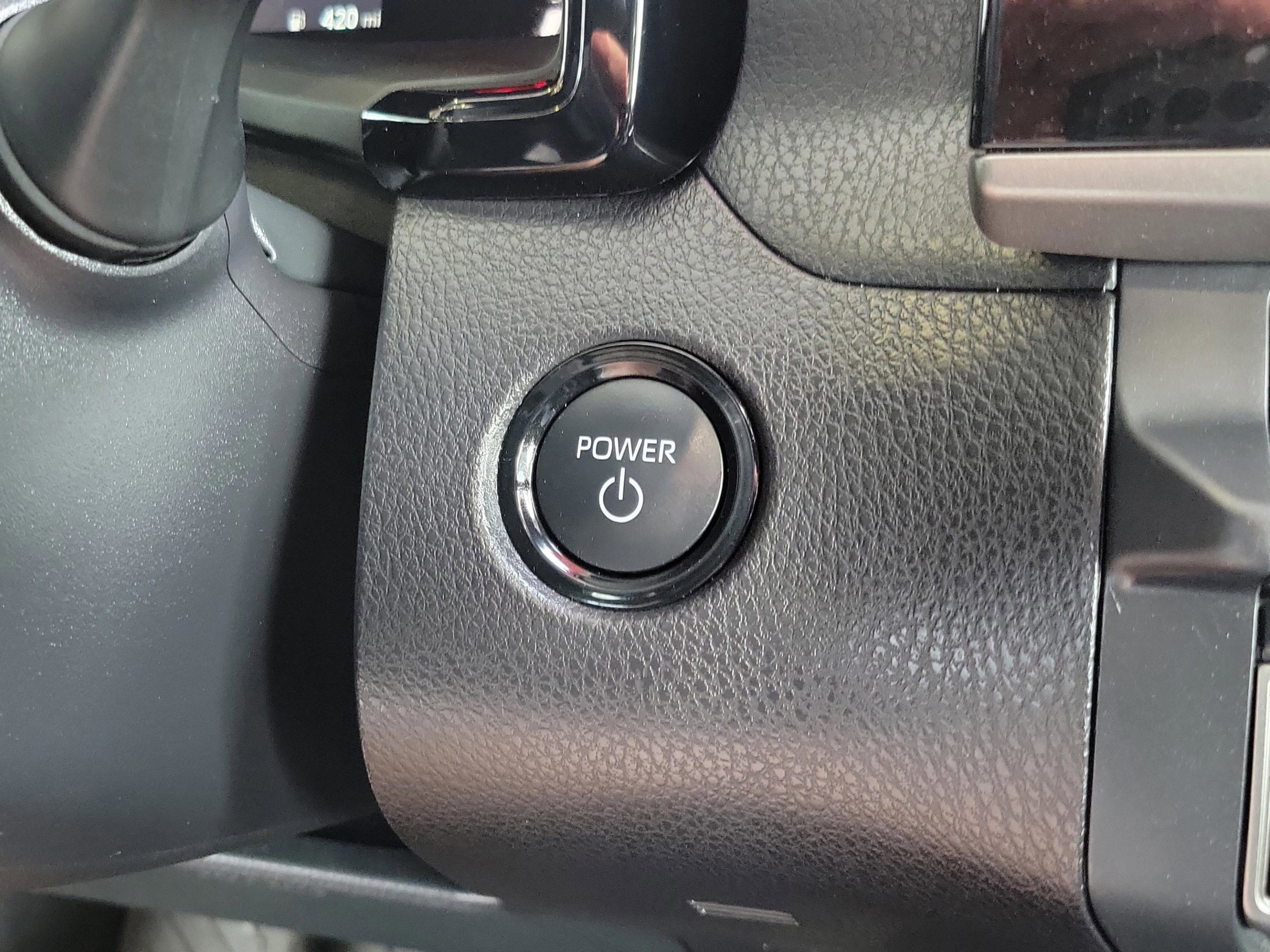 Certified 2026 Toyota Camry SE FWD image 19