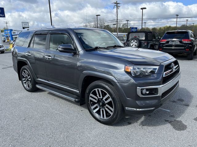 Used 2017 Toyota 4Runner Limited image 11