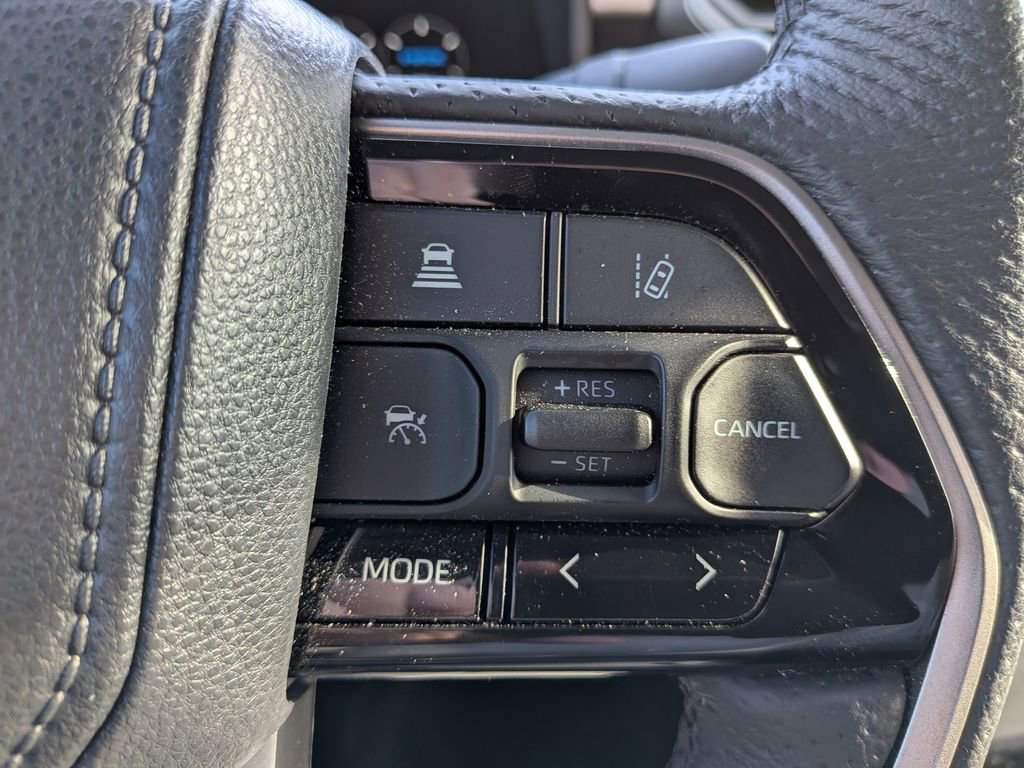 Used 2024 Toyota Tundra Limited image 15