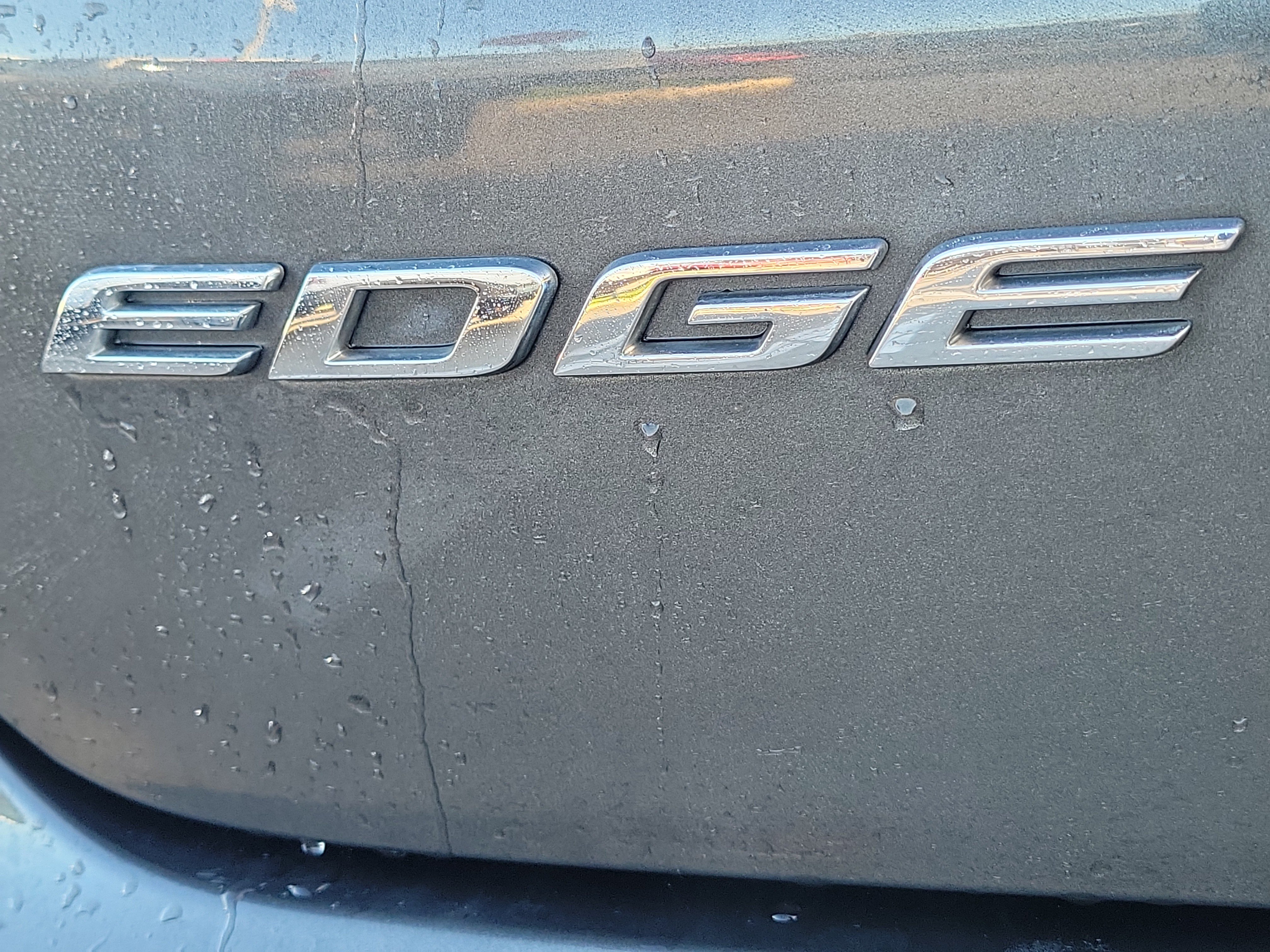 Used 2019 Ford Edge Titanium w/ Equipment Group 301A FWD image 11