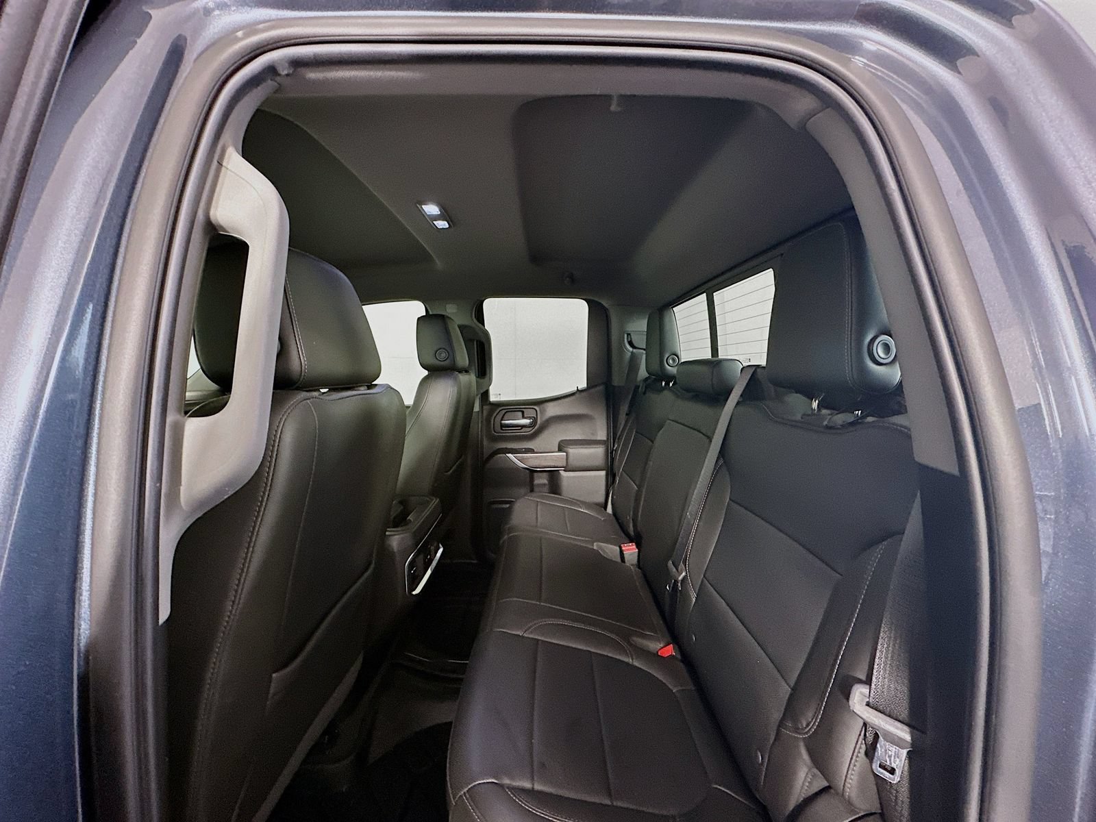 Used 2019 Chevrolet Silverado 1500 LTZ w/ LTZ Plus Package AWD/4WD image 23