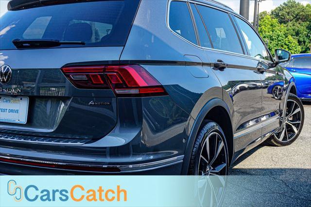 Used 2022 Volkswagen Tiguan SEL R-Line AWD/4WD image 7