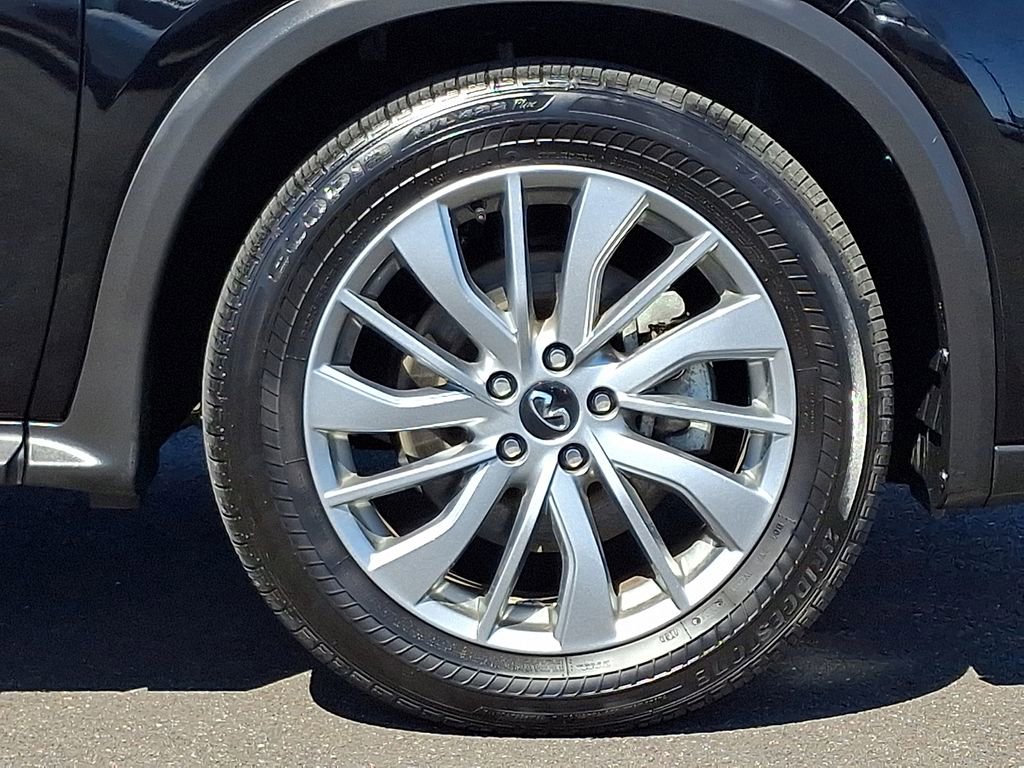 Used 2025 INFINITI QX50 Pure AWD/4WD image 8