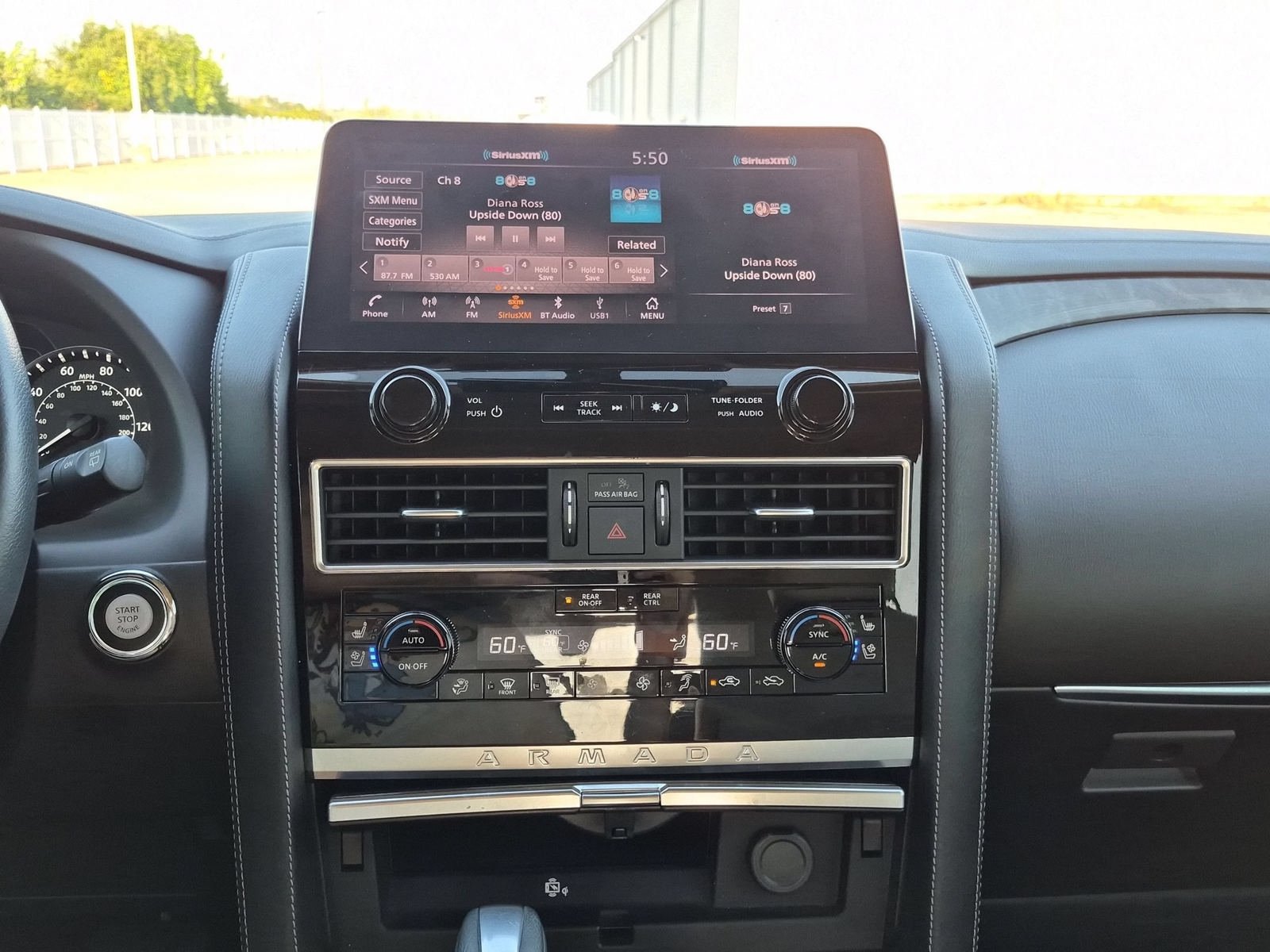 Used 2024 Nissan Armada Platinum w/ Captain's Chairs Package RWD image 17