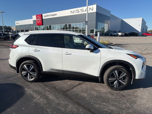 Used 2024 Nissan Rogue SL w/ SL Premium Package