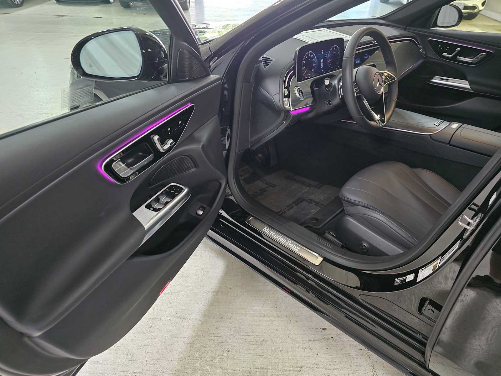 Used 2026 Mercedes-Benz E 350 4MATIC Sedan image 23
