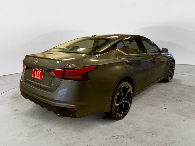 Certified 2025 Nissan Altima 2.5 SR w/ SR Premium Package image 5