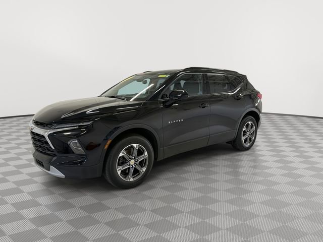Certified 2024 Chevrolet Blazer LT w/ Convenience Package FWD image 5