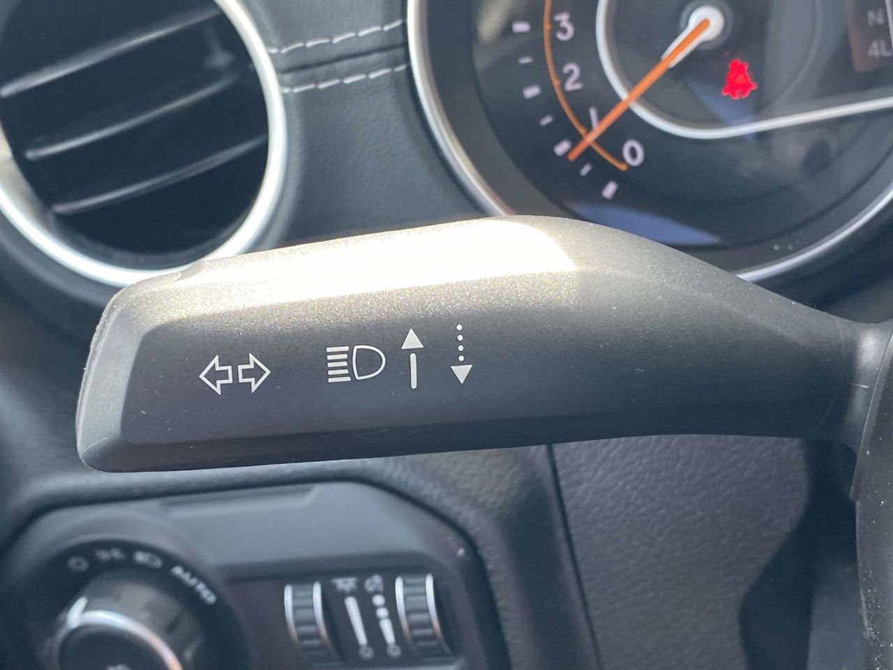 Used 2022 Jeep Wrangler Unlimited Sahara w/ LED Lighting Group image 21