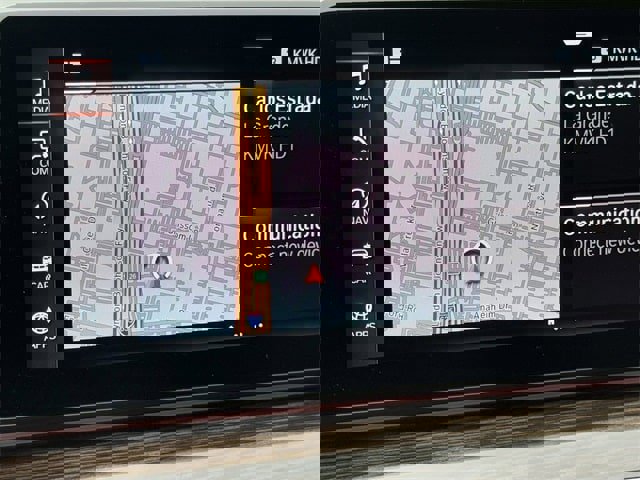 Used 2023 BMW 530e image 19