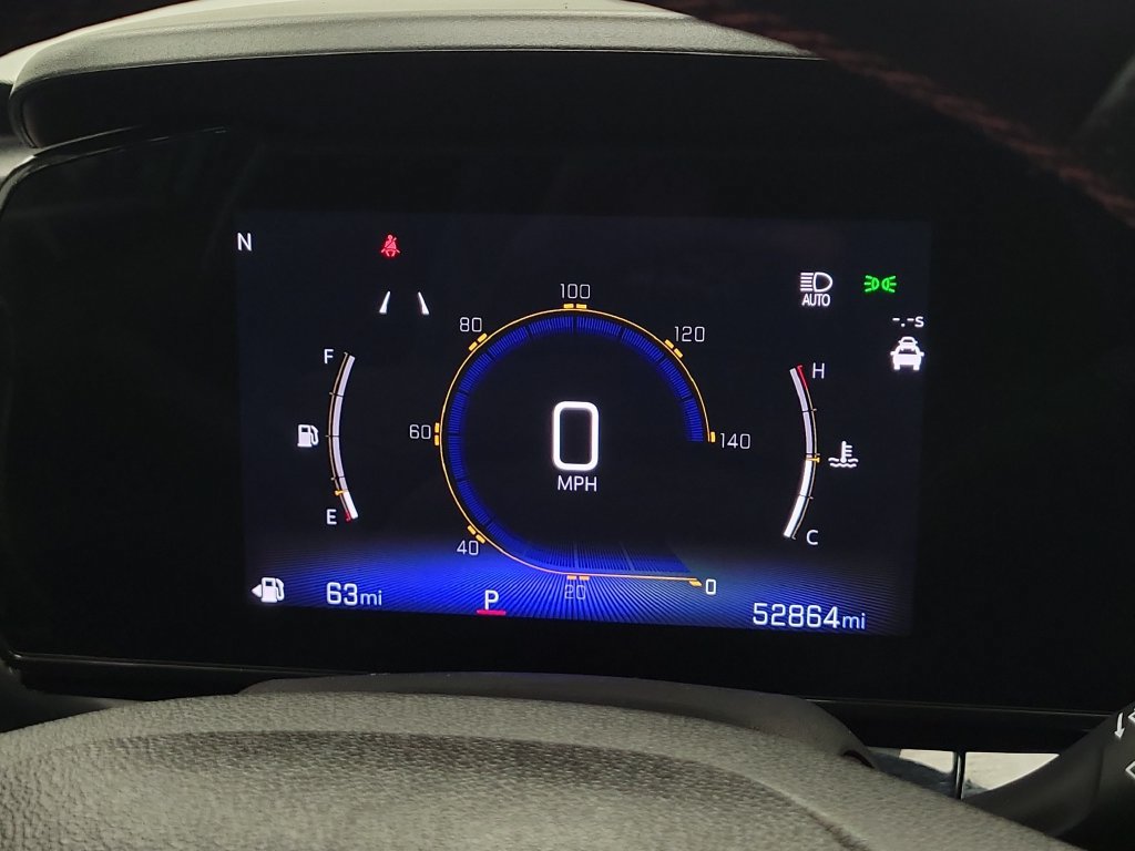 Used 2024 Chevrolet Trax RS w/ Sunroof Package FWD image 17