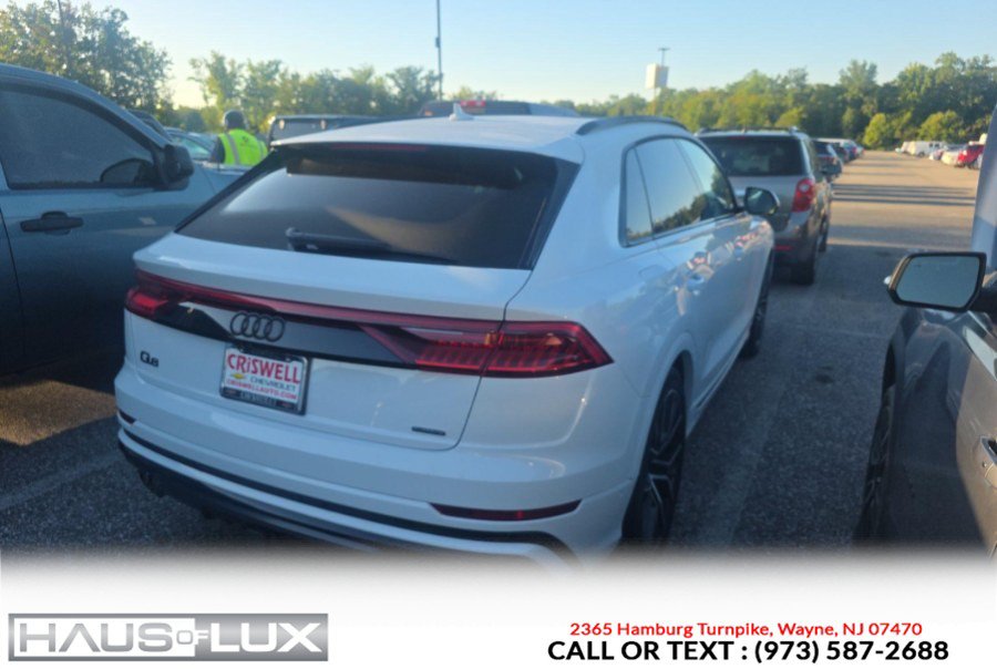 Used 2021 Audi Q8 Prestige AWD/4WD image 9