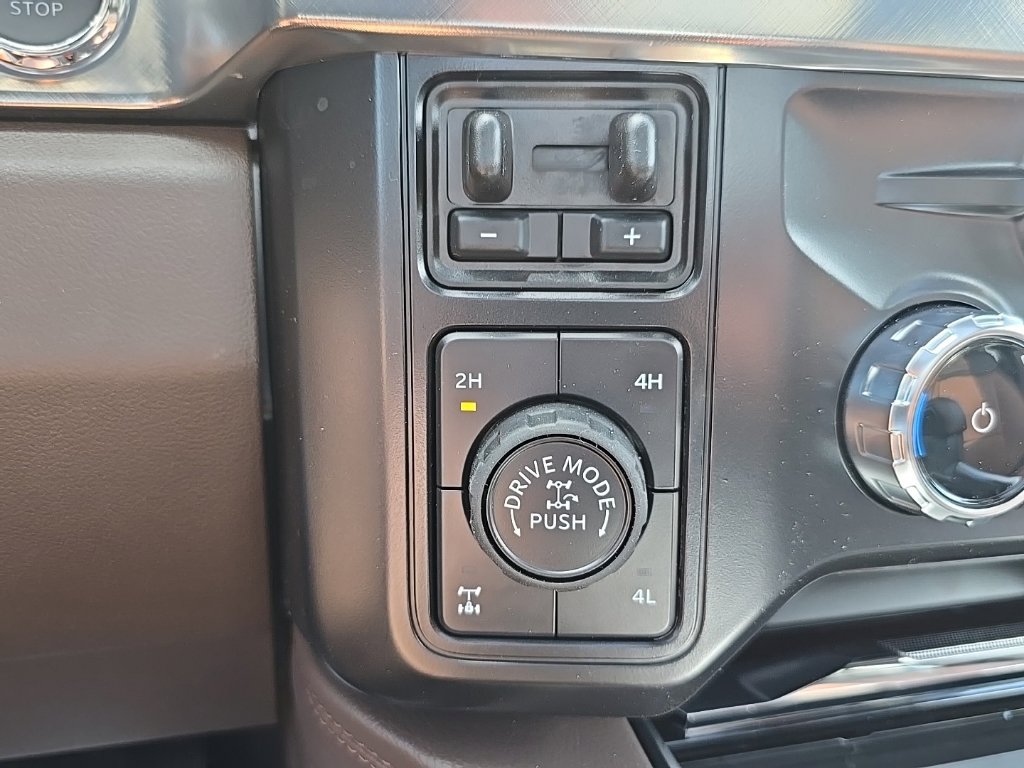 New 2026 Ford F350 4x4 Crew Cab Super Duty image 42
