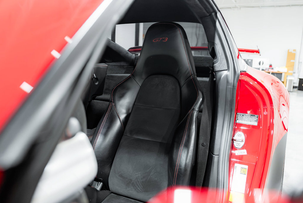 Used 2018 Porsche 911 GT3 RWD image 49