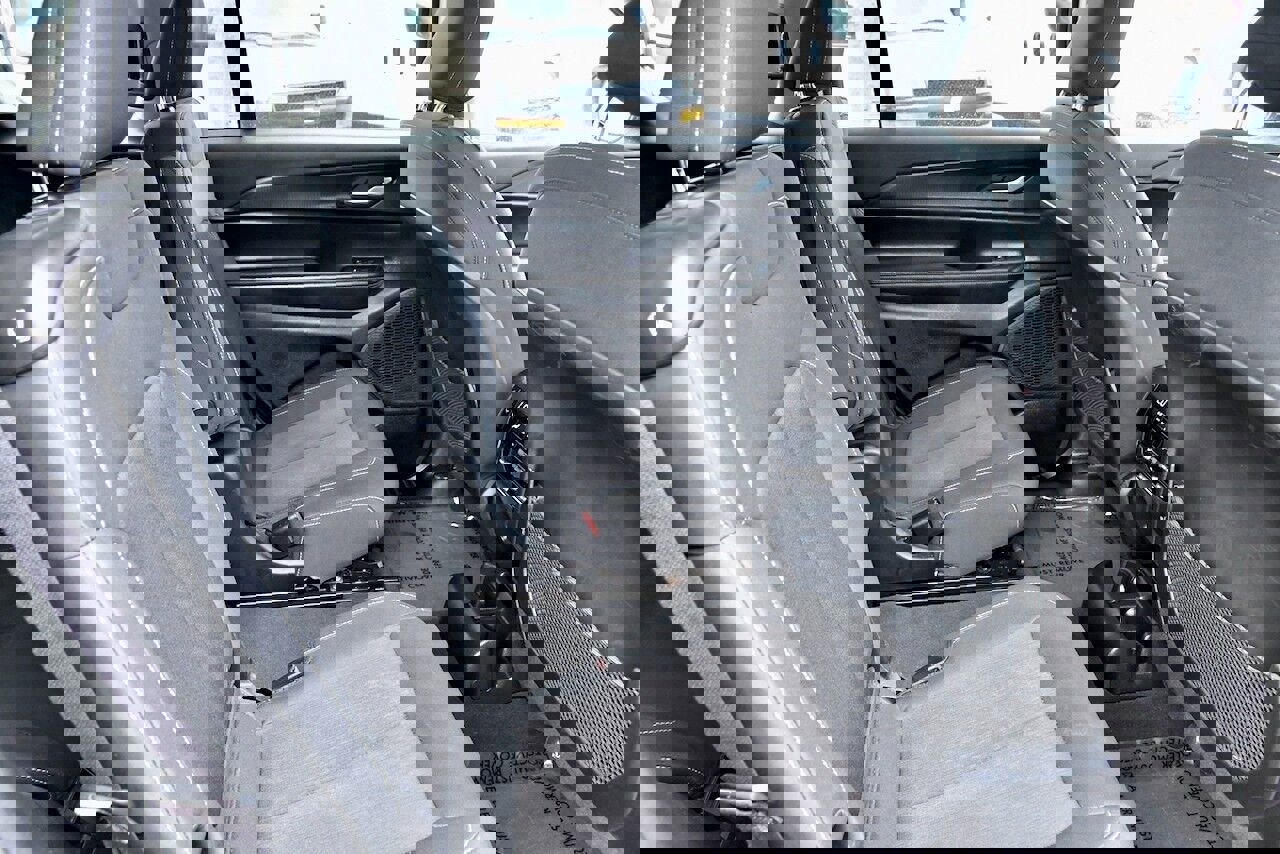 Used 2023 Jeep Grand Cherokee L Laredo image 16