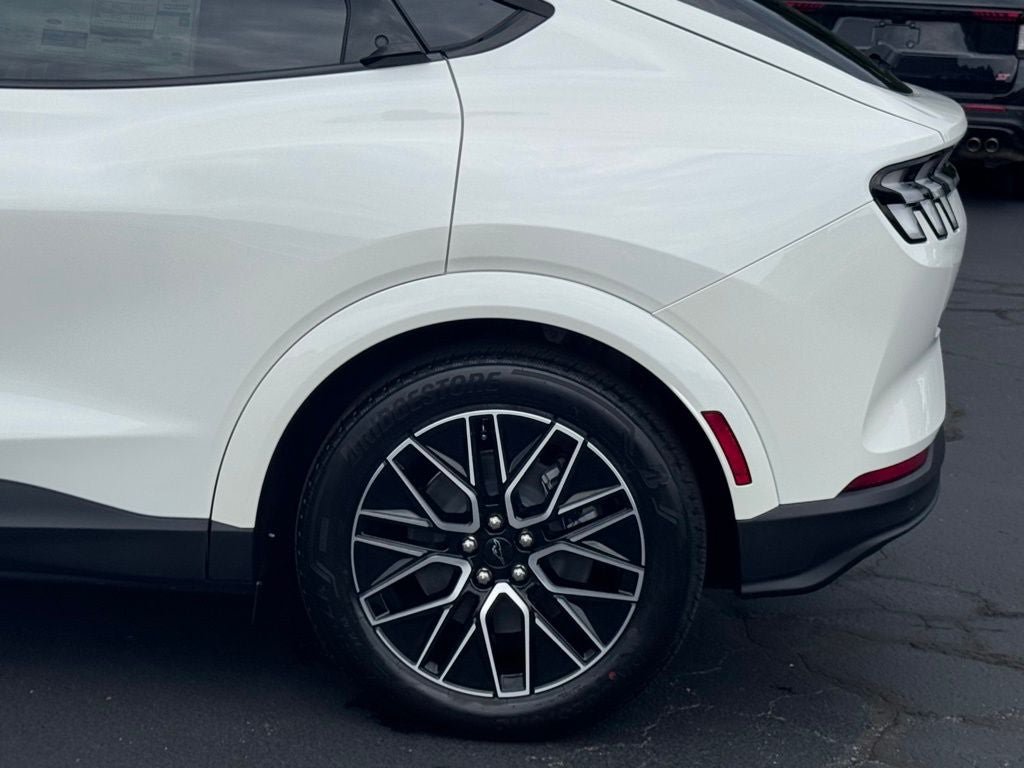 New 2026 Ford Mustang Mach-E Premium AWD/4WD image 40