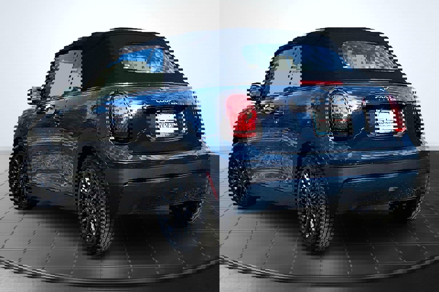 New 2026 MINI Cooper S image 3