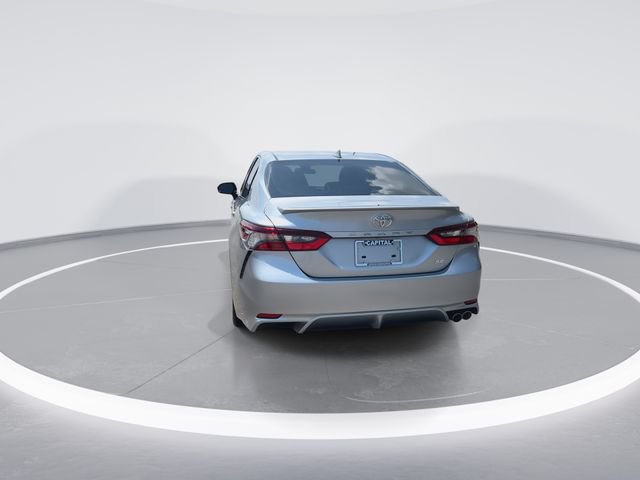 Used 2024 Toyota Camry SE FWD image 7