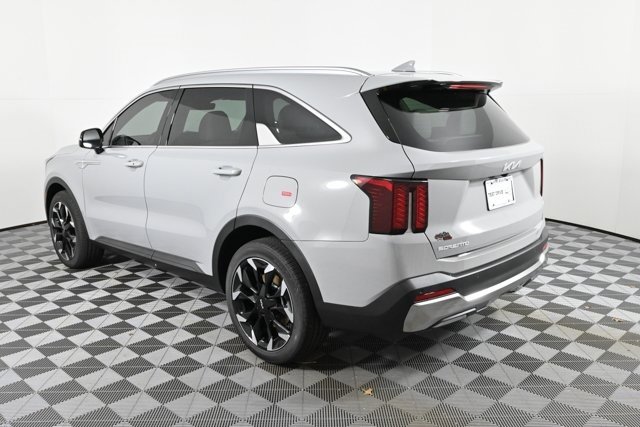 New 2025 Kia Sorento EX w/ Panoramic Sunroof Package image 3