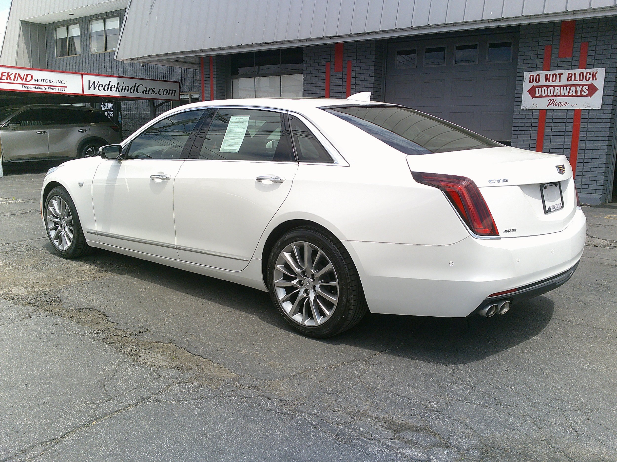 Used 2017 Cadillac CT6 Premium Luxury w/ Driver Assist Package AWD/4WD image 15