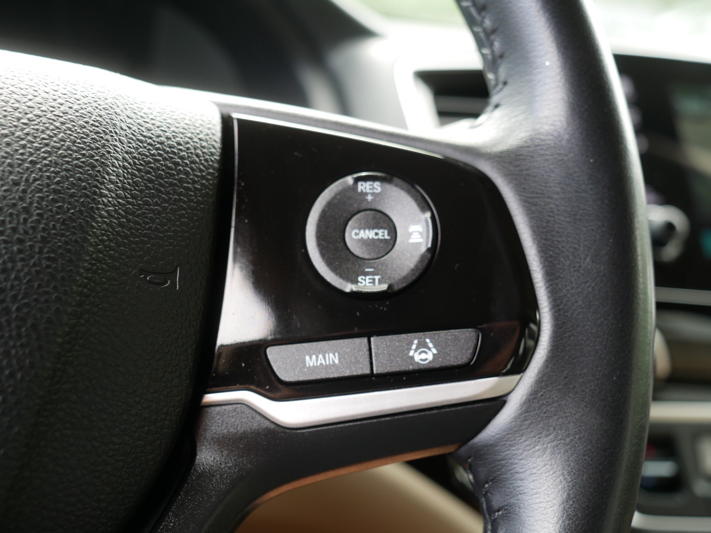 Used 2020 Honda Pilot Touring image 29