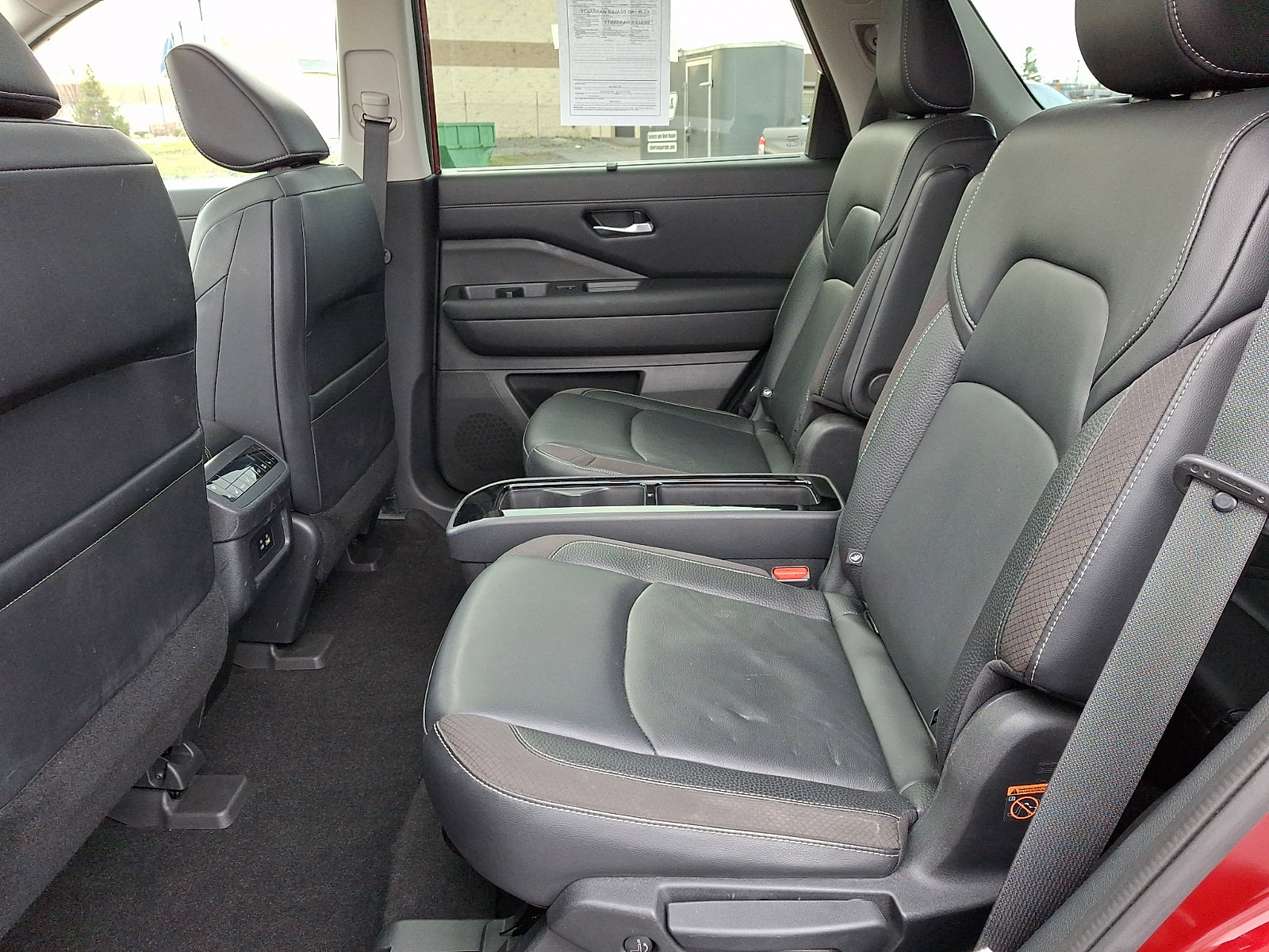 Used 2022 Nissan Pathfinder SL w/ SL Premium Package image 10