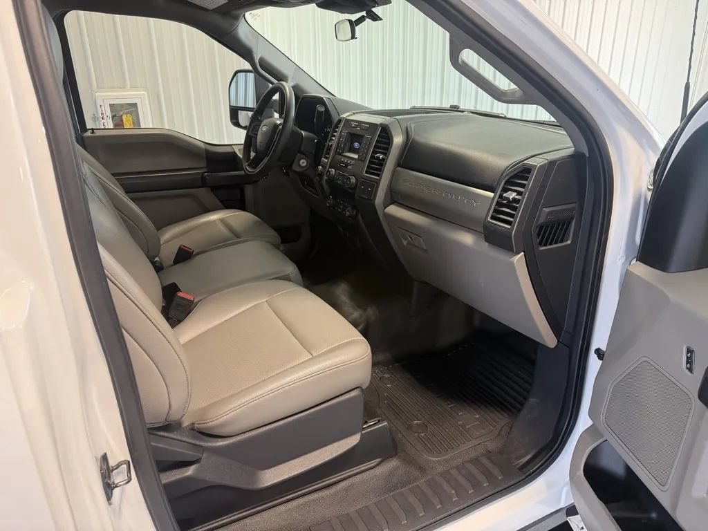 Used 2022 Ford F250 XL w/ Power Equipment Group AWD/4WD image 15