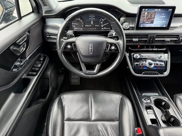 Used 2022 Lincoln Corsair AWD w/ Premium Package image 28